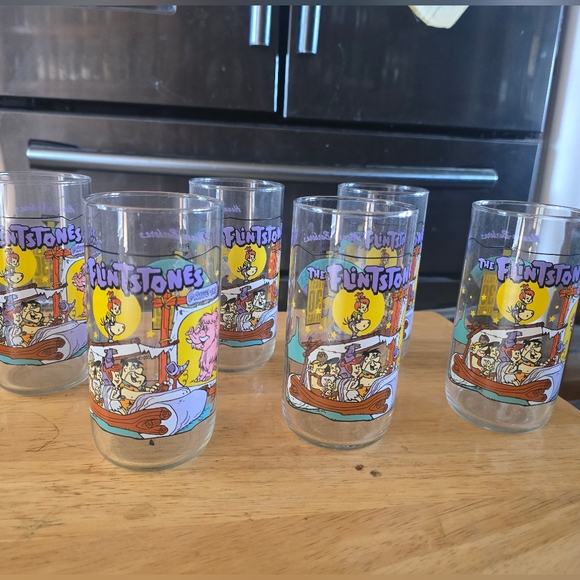 Hardee's Other - (6) 30th Anniversary Flintstones Glass Collectors Cup